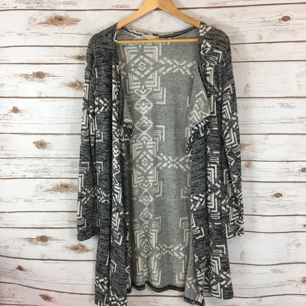 It’s Our Time sz L, long cardigan